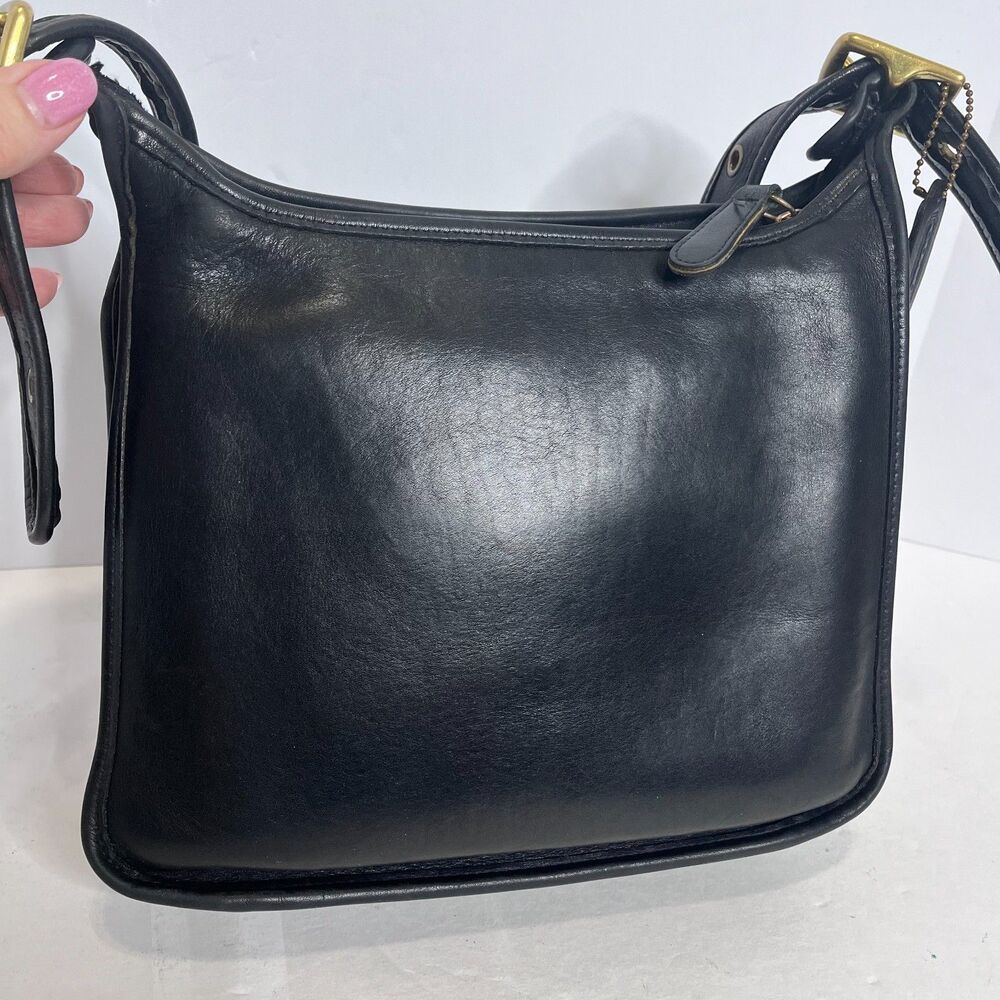 Coach Vintage #9966 Legacy Zip Shoulder Bag Black USA c1997